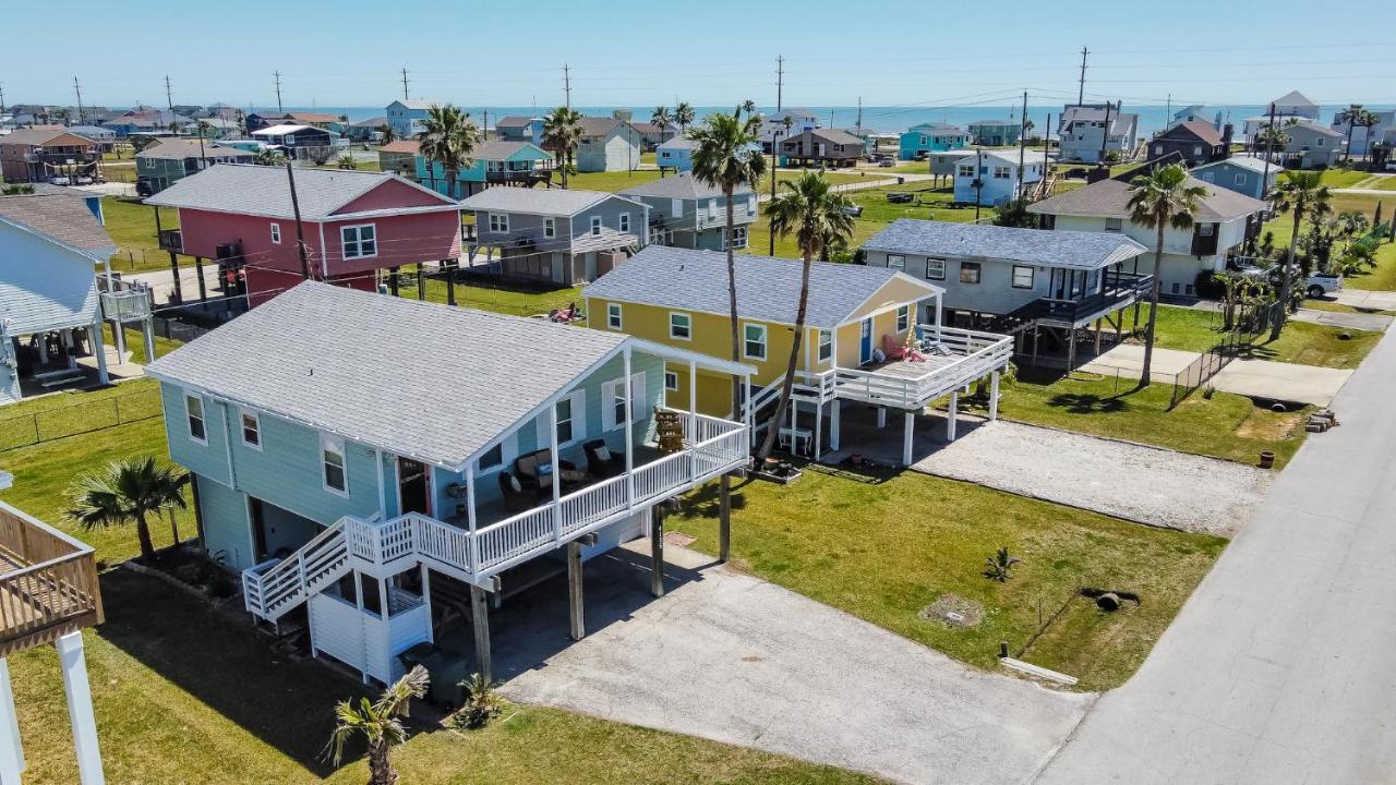 One-Of-A-Kind Beach Home With Lounge Bar Game Room Galveston Exterior foto