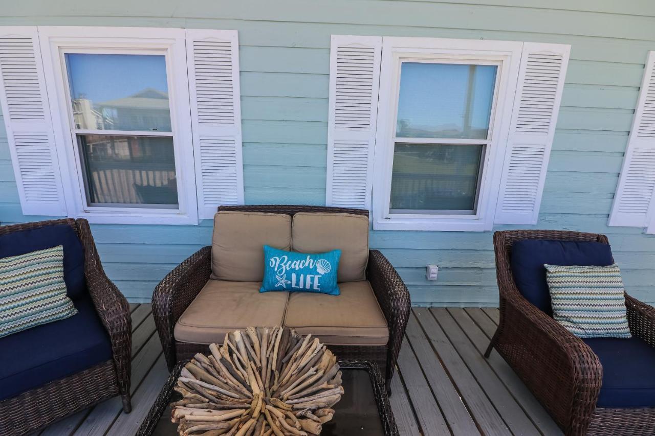 One-Of-A-Kind Beach Home With Lounge Bar Game Room Galveston Exterior foto