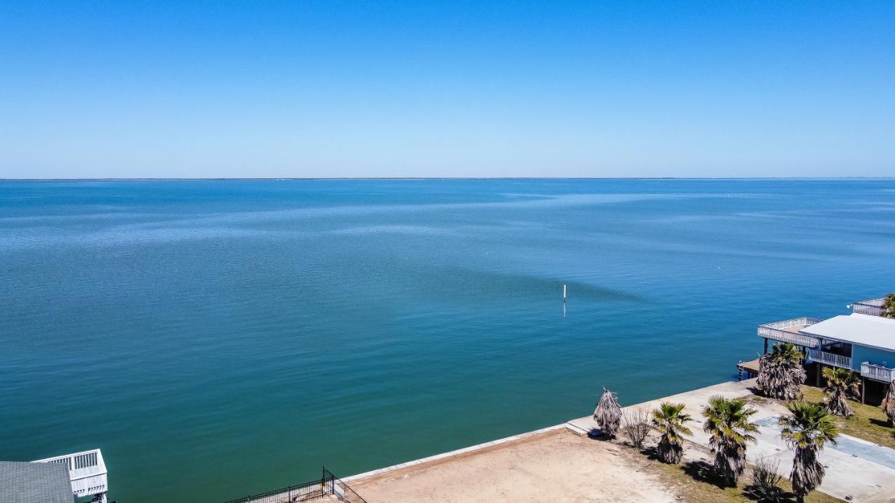 One-Of-A-Kind Beach Home With Lounge Bar Game Room Galveston Exterior foto